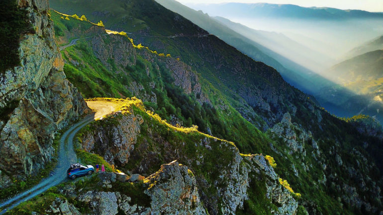 DÜNYANIN EN TEHLİKELİ YOLU SEÇİLEN BAYBURT – OF YOLU