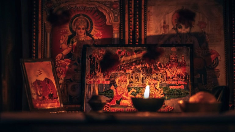 RELIGION IN INDIA – WHAT IS HINDUISM AND WHAT HINDUS BELIEVE